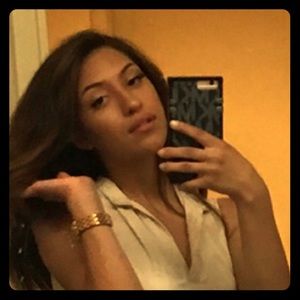 Meet your Posher, Hope